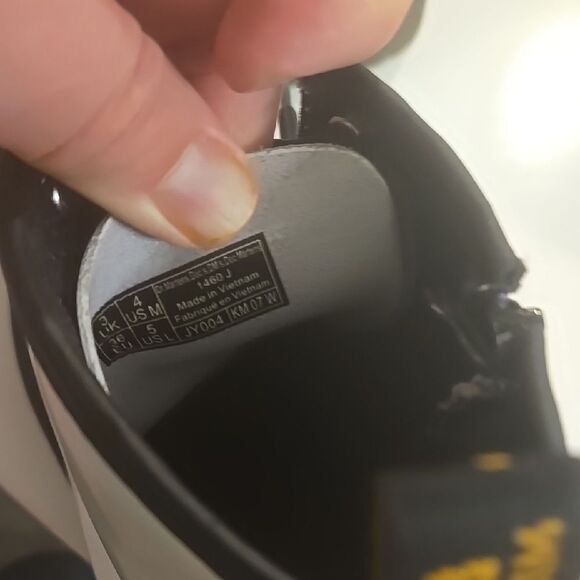 White and Black Combat Moto Boots with Rugged Design - Picture 9 of 9